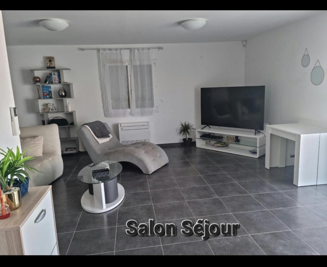 Maison 8 Couchages Clim, Plage A Pied, Petite Piscine 포르트라누벨 외부 사진