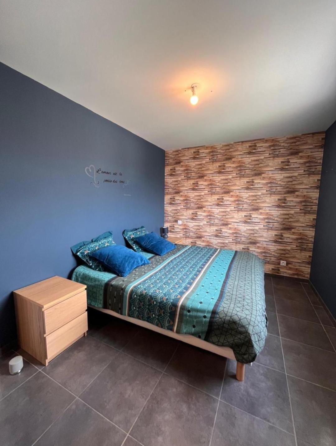 Maison 8 Couchages Clim, Plage A Pied, Petite Piscine 포르트라누벨 외부 사진